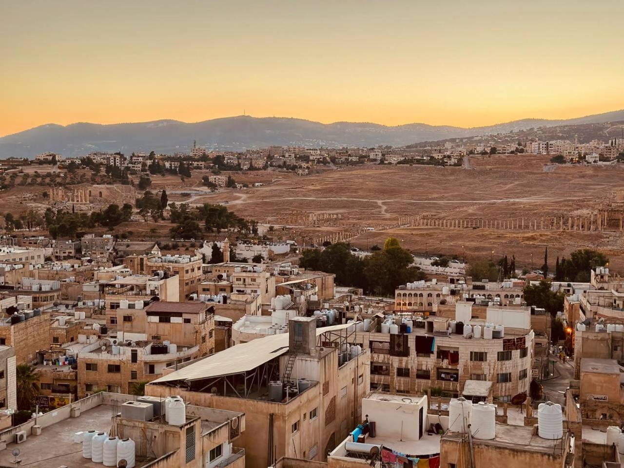 Dream House Hotel Jerash Джераш Екстер'єр фото